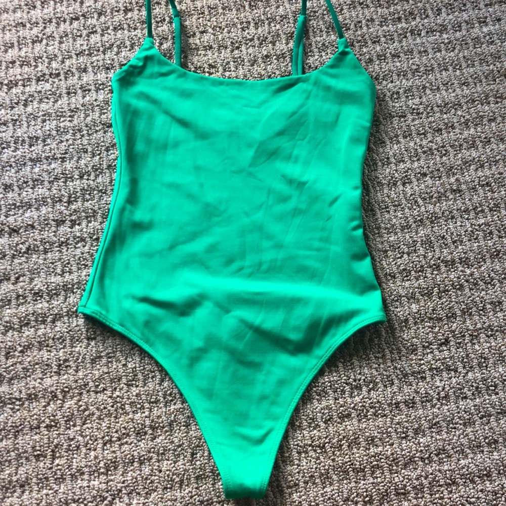 Aritzia babaton bodysuit.